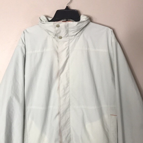 L.L. Bean mens zip up nylon jacket with zippered pockets size large outdoors - Picture 2 of 12